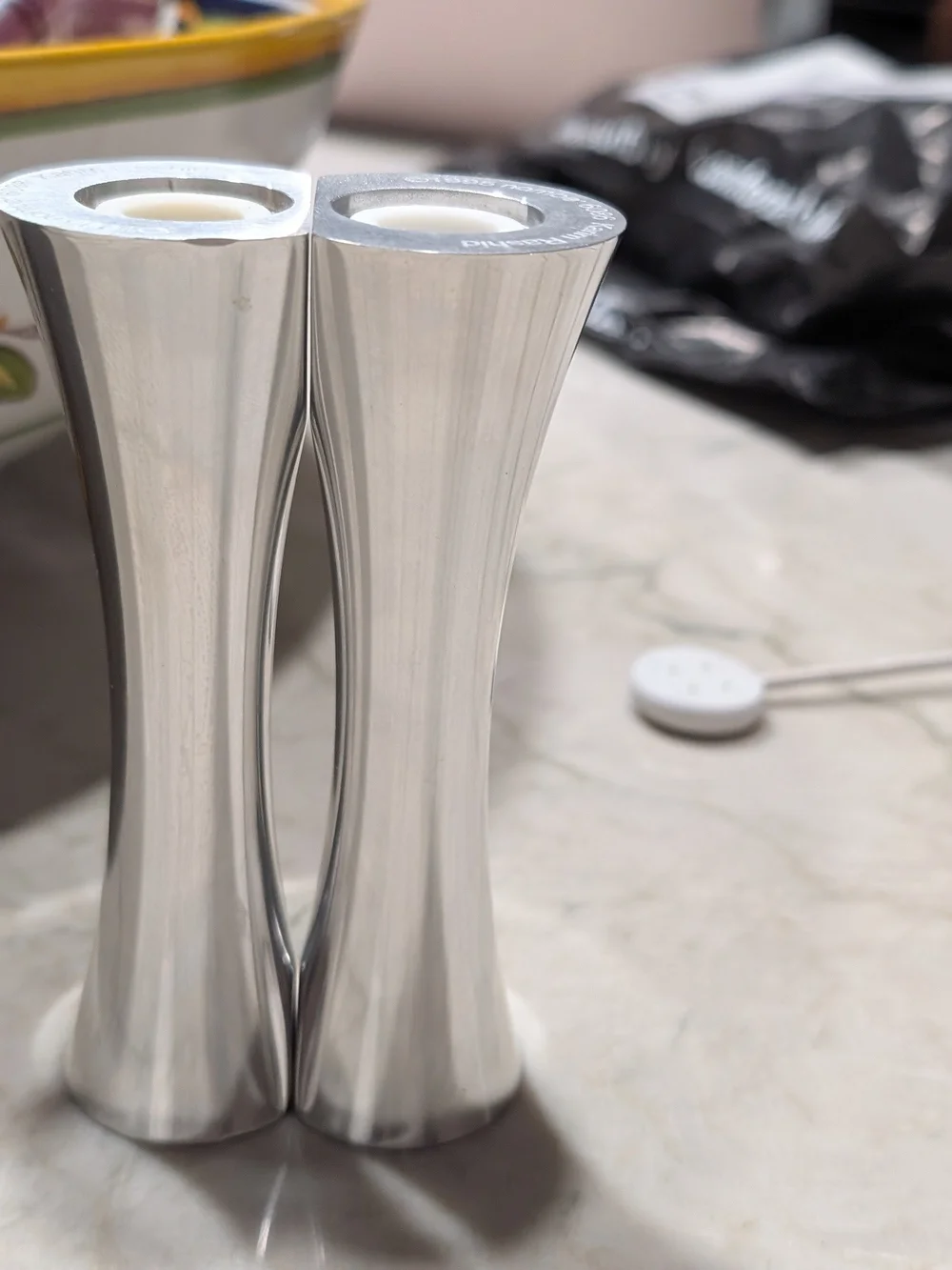 Nambe Kissing Salt And Pepper Shakers